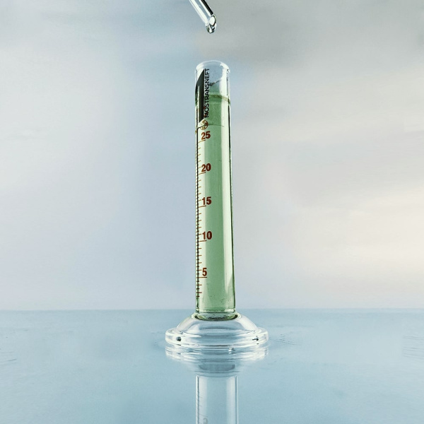 топливо в бочках межсезонное евро-5 сорт f -20°c купить оптом с доставкой в Тамбове